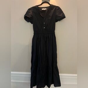 Loft size small maxi dress black  new without tags.